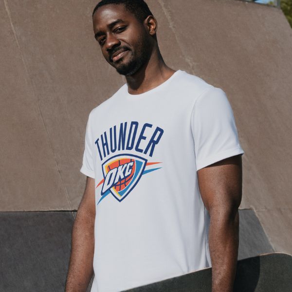 Unisex Round Collar t-shirt for your Sports practice with Thunder okc